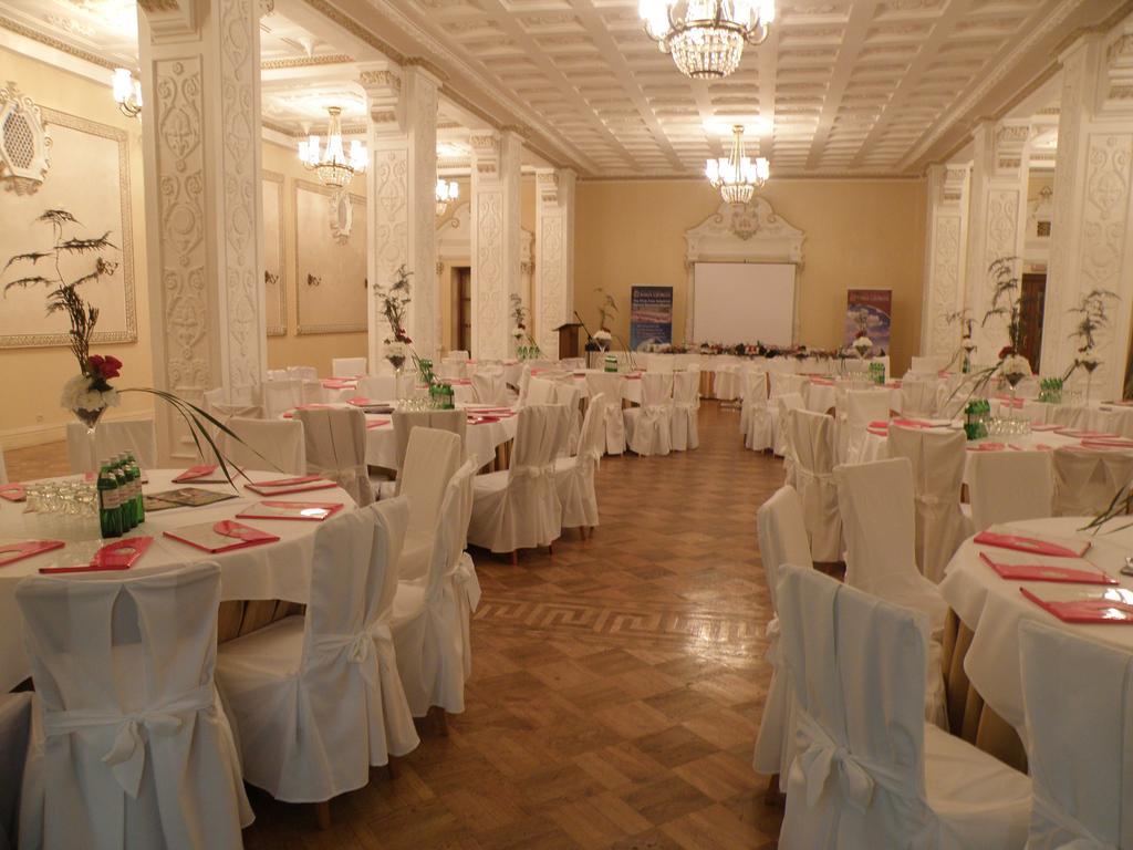 Grand Hotel Ukraine Dnipro Exterior photo